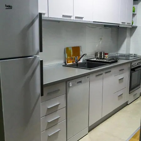 아파트 Modern Near The Center Of The City